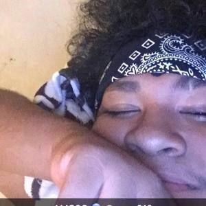 Meet your Posher, Avaloy